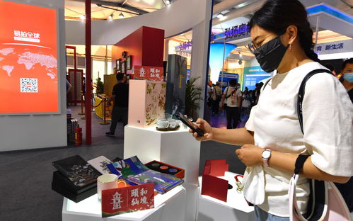 以高度開放的創(chuàng)意市場(chǎng)發(fā)展服務(wù)貿(mào)易